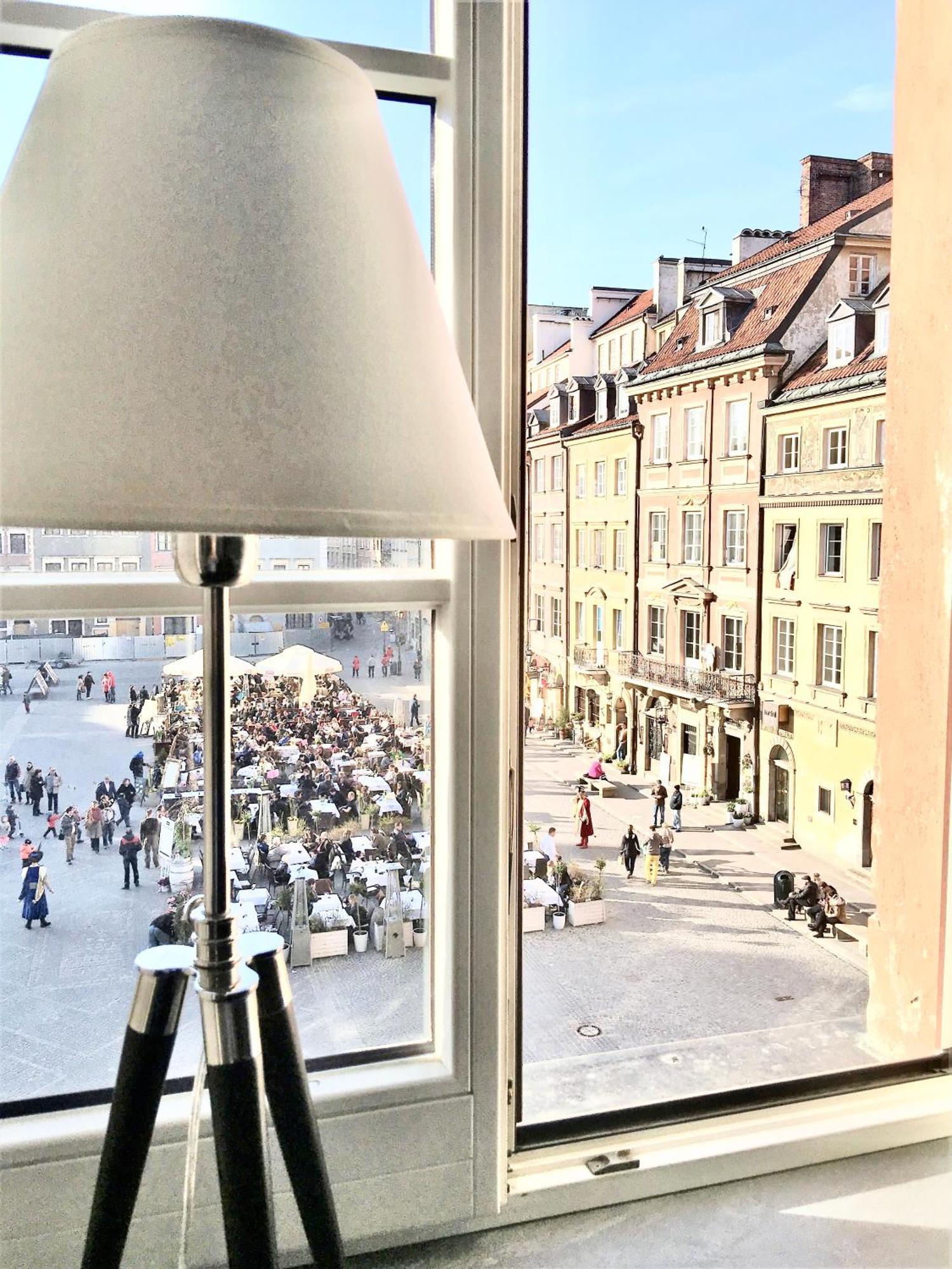 Mondrian Luxury Suites & Apartments Old Town Varsavia Camera foto