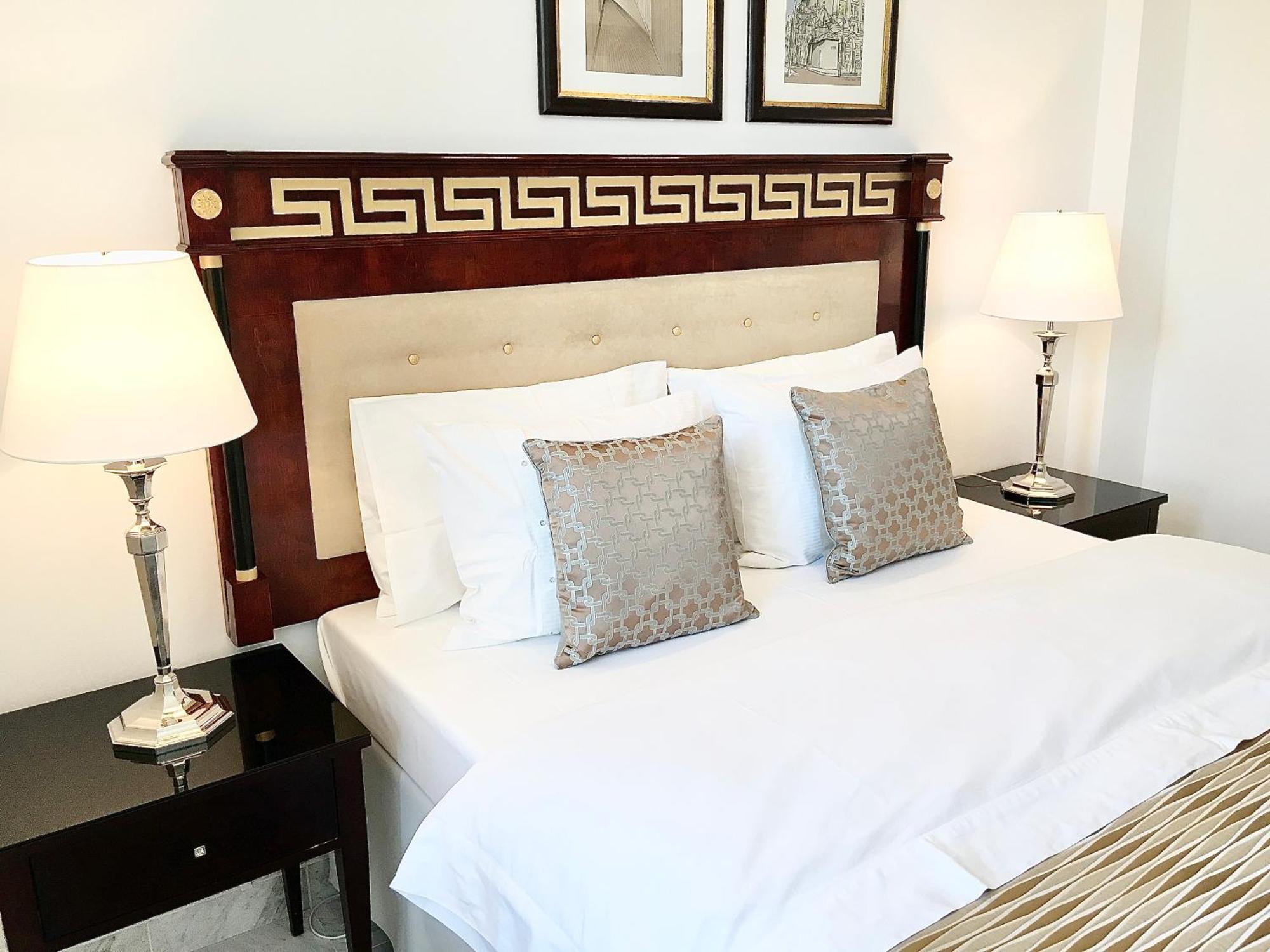 Mondrian Luxury Suites & Apartments Old Town Varsavia Camera foto