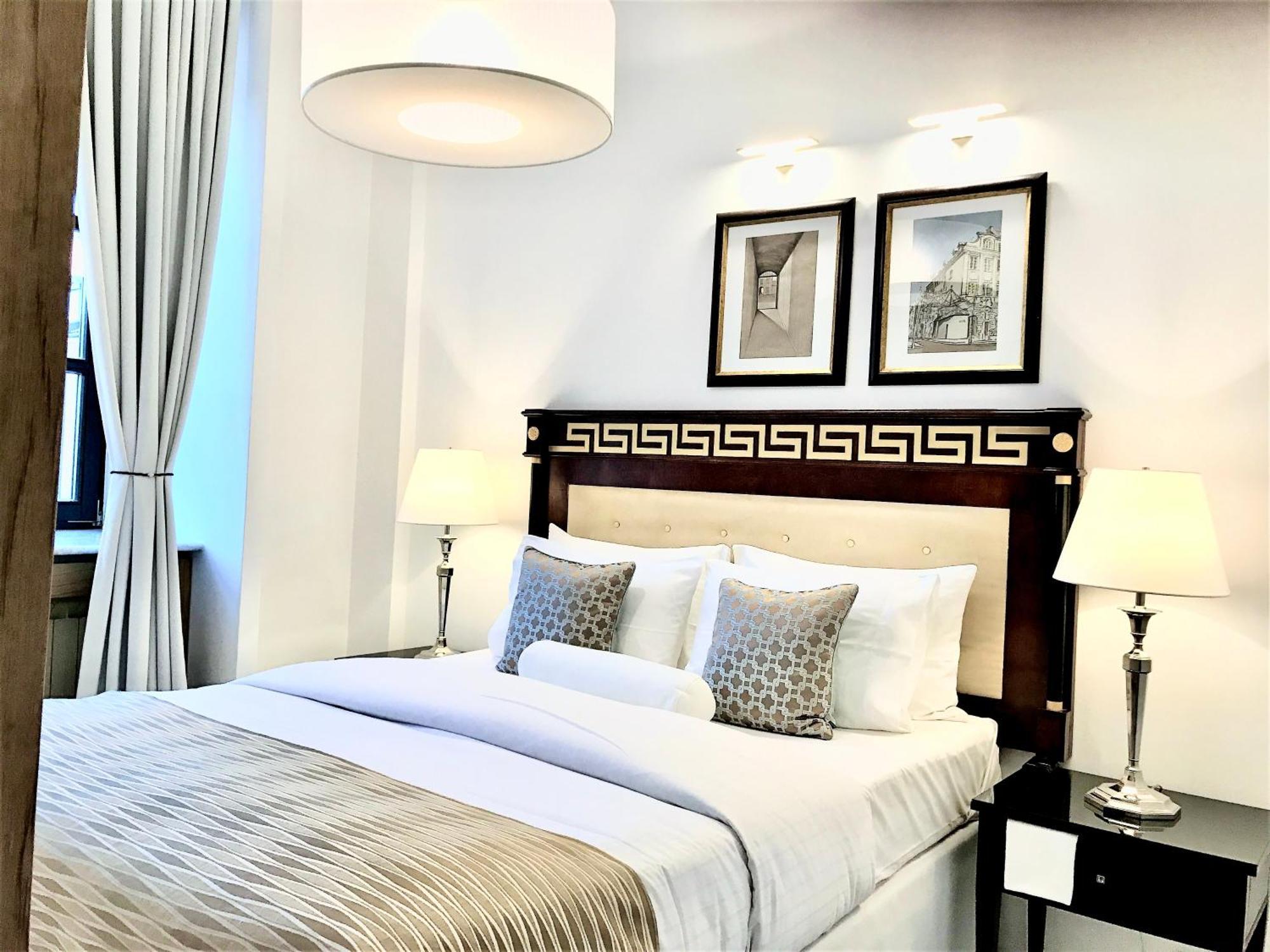 Mondrian Luxury Suites & Apartments Old Town Varsavia Camera foto