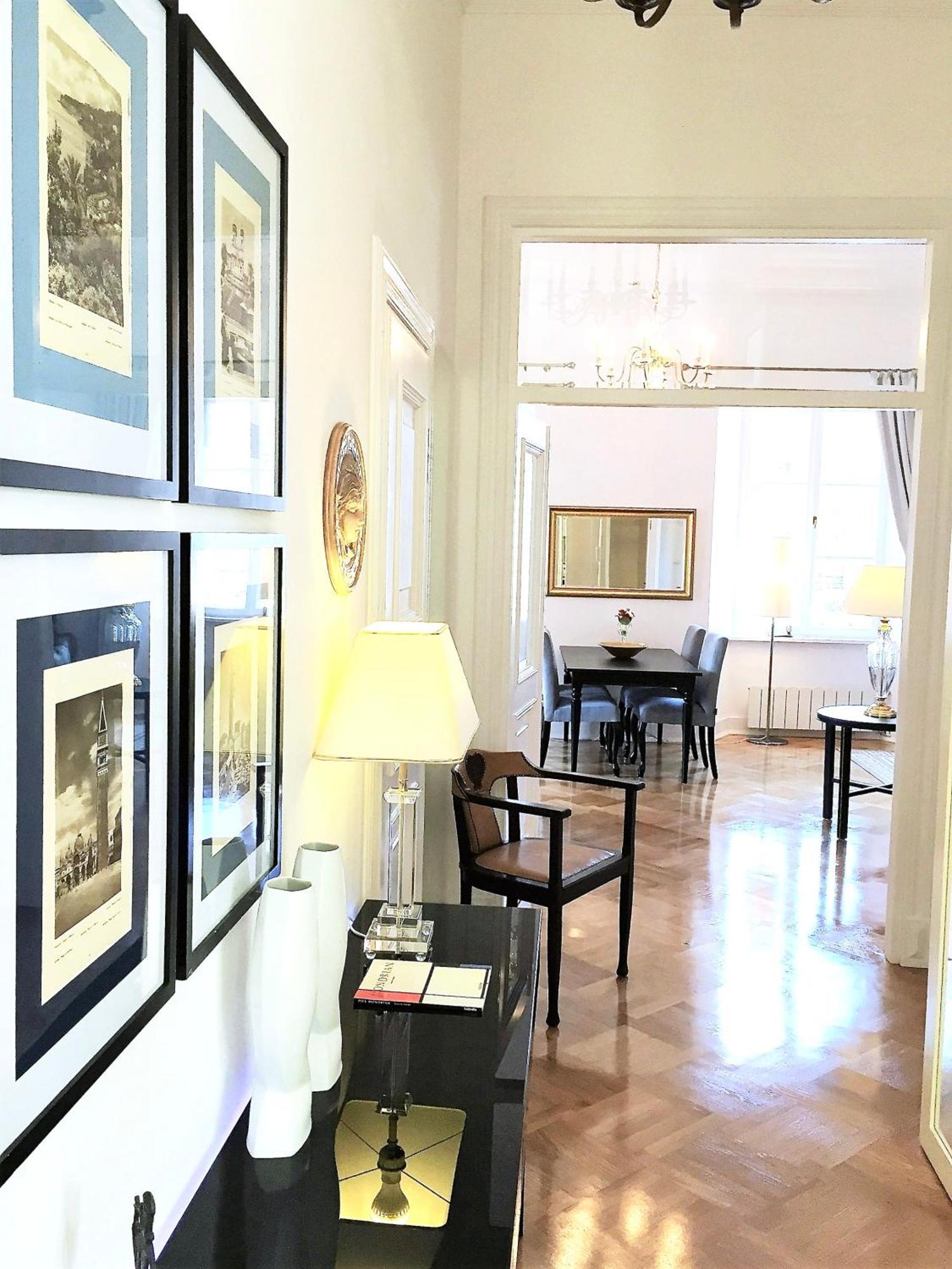Mondrian Luxury Suites & Apartments Old Town Varsavia Camera foto