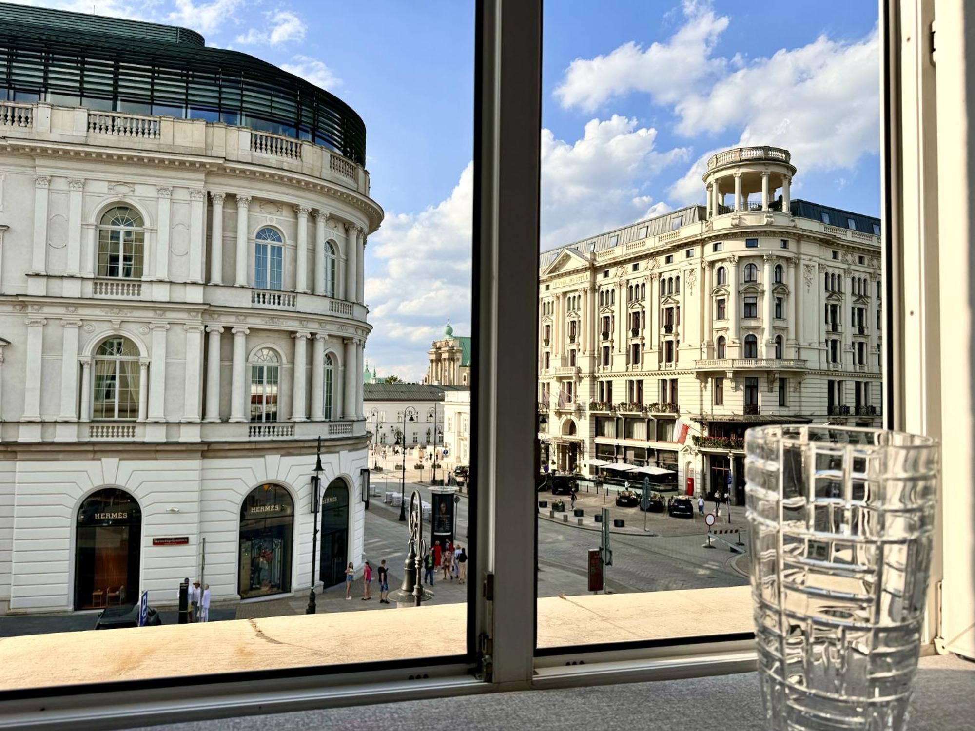 Mondrian Luxury Suites & Apartments Old Town Varsavia Camera foto